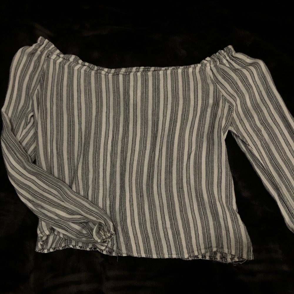 Stripped off the shoulder top